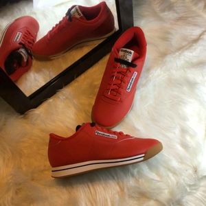 BRAND NEW Reebok classics